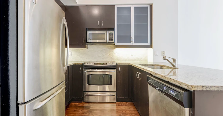 914-438 King Street W, Toronto, ON, M5V 3T9 - 28