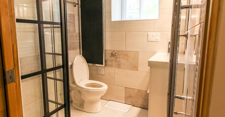 BSMT-371 St Clarens Avenue, Toronto, ON, M6H 3W2 - 10