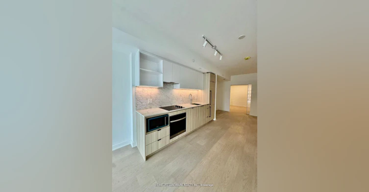 818-252 Church Street, Toronto, ON, M5B 1Z2 - 2