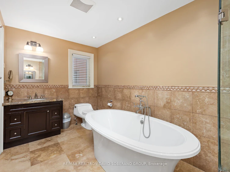 17 Marwill Street, Toronto, ON, M3H 3L2 - 22
