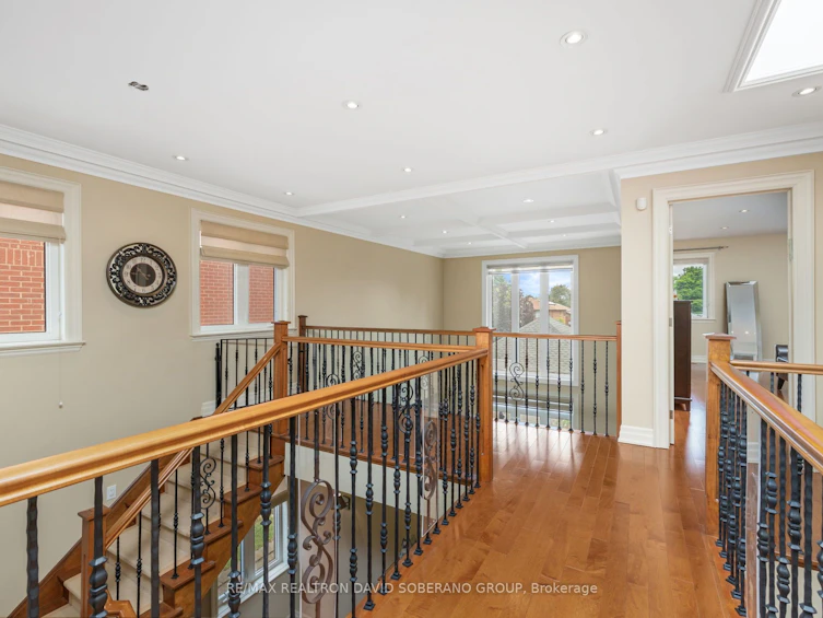 17 Marwill Street, Toronto, ON, M3H 3L2 - 24