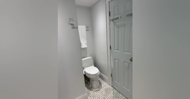47 Vermont Avenue, Toronto, ON, M6G 2P6 - 42