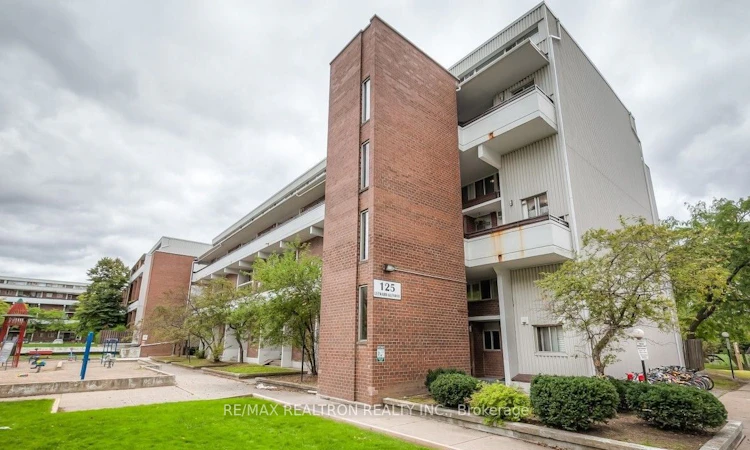 112-125 Leeward Glenway