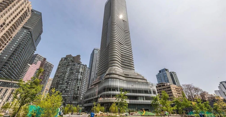 4108 ENSUITE-11 Wellesley Street W, Toronto, ON, M4Y 0G4 - 2