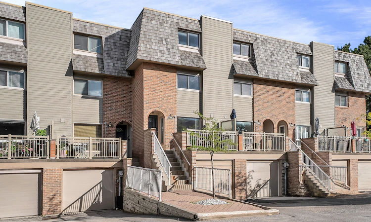 94 Dutch Myrtle Way