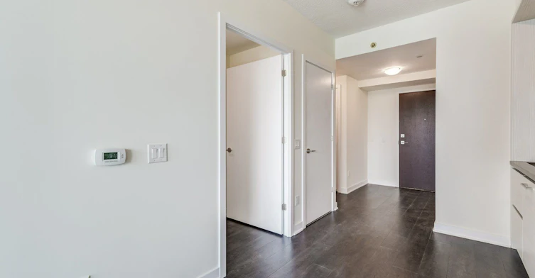 5010-2221 Yonge Street, Toronto, ON, M4S 2B4 - 13