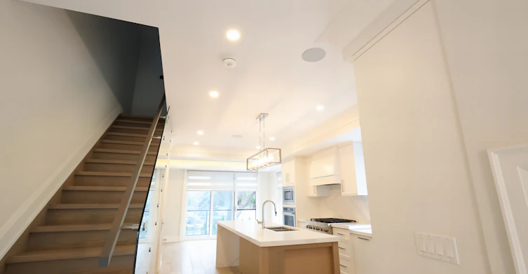 3062 Bayview Avenue, Toronto, ON, M2M 3R7 - 6