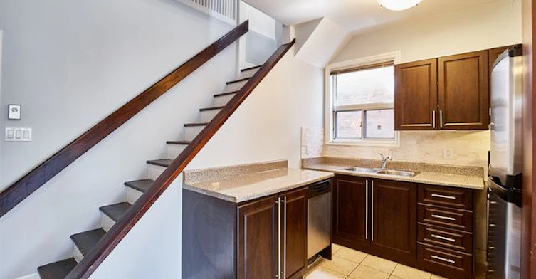 3-1007 Bathurst Street, Toronto, ON, M5R 3G8 - 9