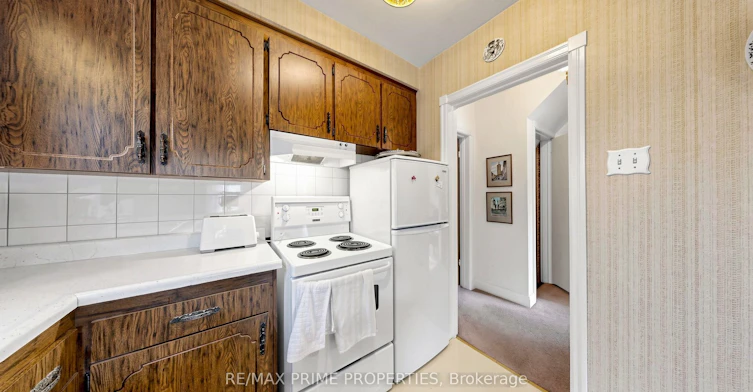 33 Irvington Crescent, Toronto, ON, M2N 2Z2 - 13