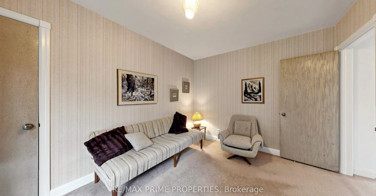 33 Irvington Crescent, Toronto, ON, M2N 2Z2 - 8