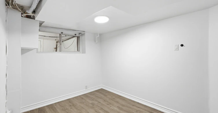 Bsmt-284 Euclid Avenue, Toronto, ON, M6J 2K2 - 6