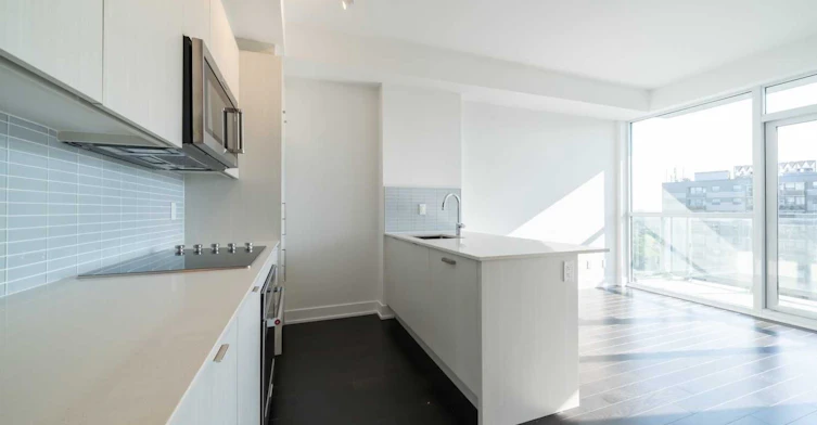 2005-181 Bedford Road, Toronto, ON, M5R 0C2 - 2