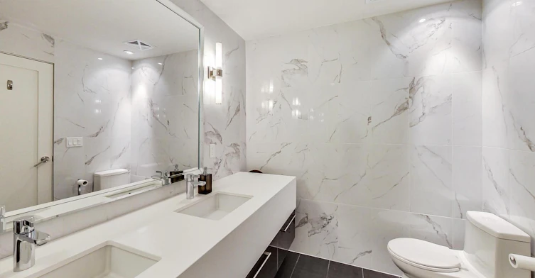 TH24-30 Nelson Street, Toronto, ON, M5V 0H5 - 24