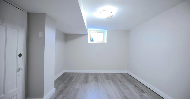 Basement-32 Beatrice Street, Toronto, ON, M6J 2T3 - 7