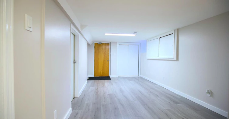 Basement-32 Beatrice Street, Toronto, ON, M6J 2T3 - 5
