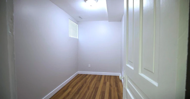 Basement-32 Beatrice Street, Toronto, ON, M6J 2T3 - 8
