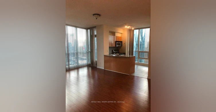 3102-16 Yonge Street, Toronto, ON, M5E 1R4 - 7