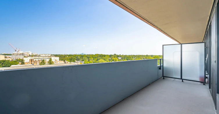 811-2525 Bathurst Street, Toronto, ON, M6B 2Y9 - 11