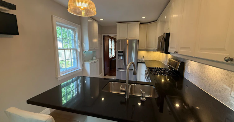 368 Mount Pleasant Road, Toronto, ON, M4T 2C8 - 7
