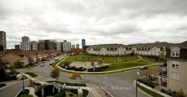 403-16 Dallimore Circle, Toronto, ON, M3C 4C4 - 13