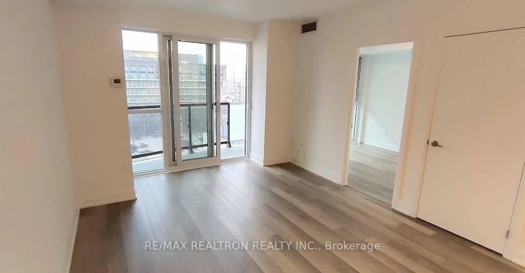 1008-77 Mutual Street, Toronto, ON, M5B 2A9 - 9