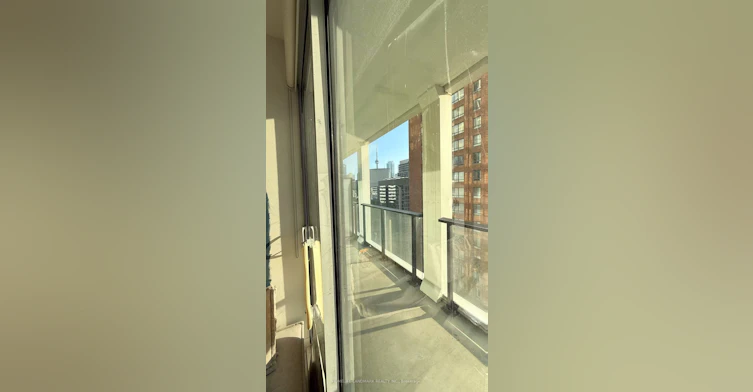 1414-20 Edward Street, Toronto, ON, M5G 0C5 - 14