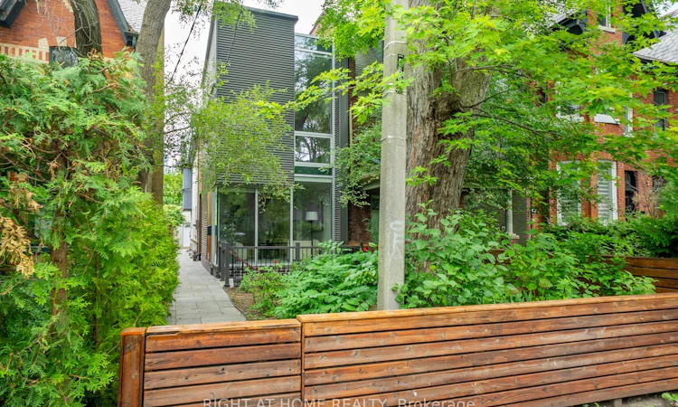 281 Brunswick Avenue