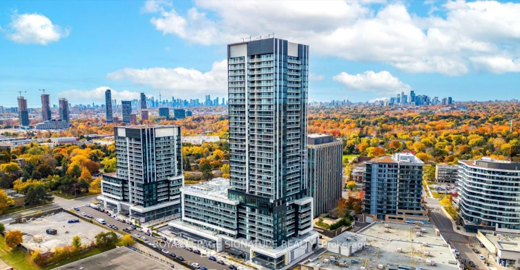 730-20 O'neill Road, Toronto, ON, M3C 3M9