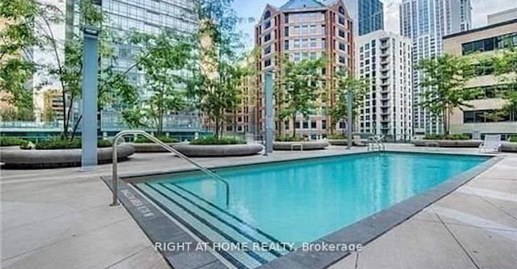 902-832 Bay Street, Toronto, ON, M5S 1Z6 - 17