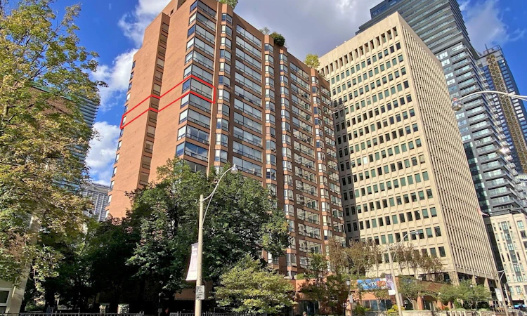 1206-62 Wellesley Street W