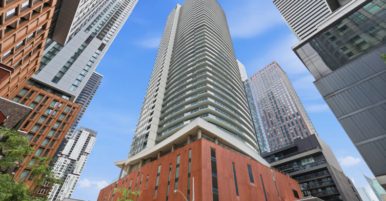 3801-21 Widmer Street, Toronto, ON, M5V 0B8 - 22