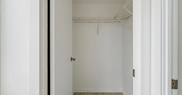 211-20 Joe Shuster Way, Toronto, ON, M6K 0A3 - 18
