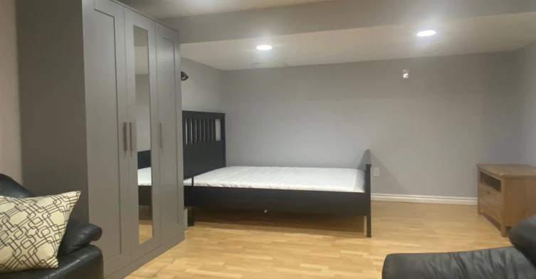 B-8-72 Whitehorn Crescent, Toronto, ON, M2J 3B2 - 2