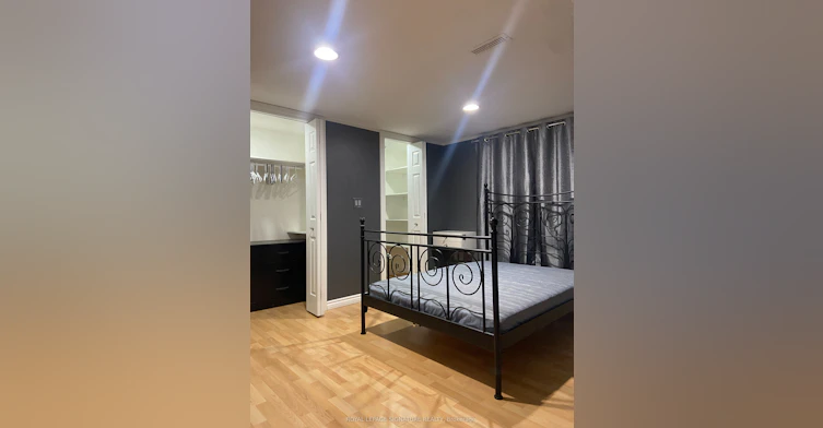 B-6-72 Whitehorn Crescent, Toronto, ON, M2J 3B2