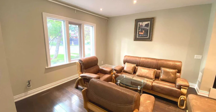 137 Colin Avenue, Toronto, ON, M5P 2C4 - 7