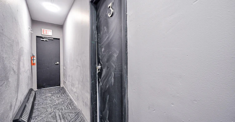 Unit 2-1046 Bathurst Street, Toronto, ON, M5R 3G7 - 7