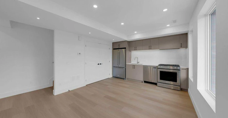 C-502 Atlas Avenue, Toronto, ON, M6C 3R3 - 11