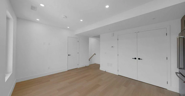 C-502 Atlas Avenue, Toronto, ON, M6C 3R3 - 8