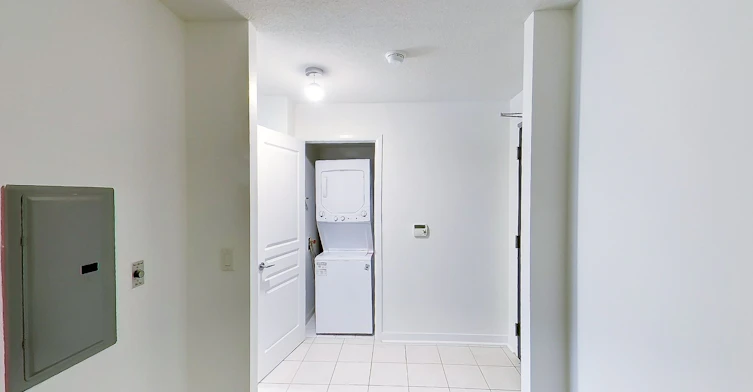 1813-18 Yonge Street, Toronto, ON, M5E 1Z8 - 5