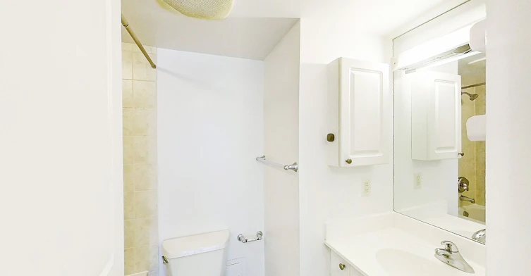 1813-18 Yonge Street, Toronto, ON, M5E 1Z8 - 23