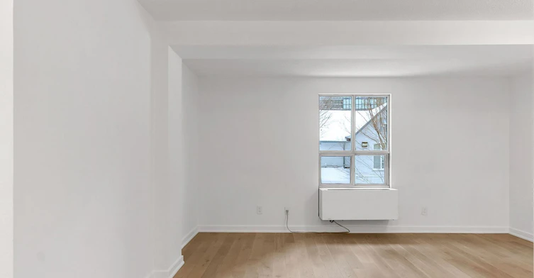 205-88 Charles Street E, Toronto, ON, M4Y 2W7 - 3