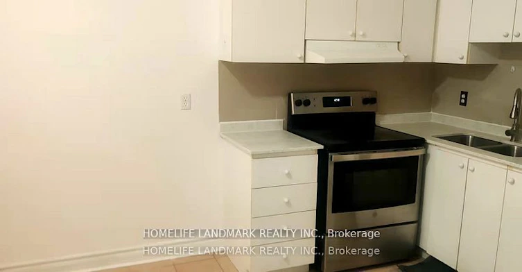 2-2475 Yonge Street, Toronto, ON, M4P 2H6