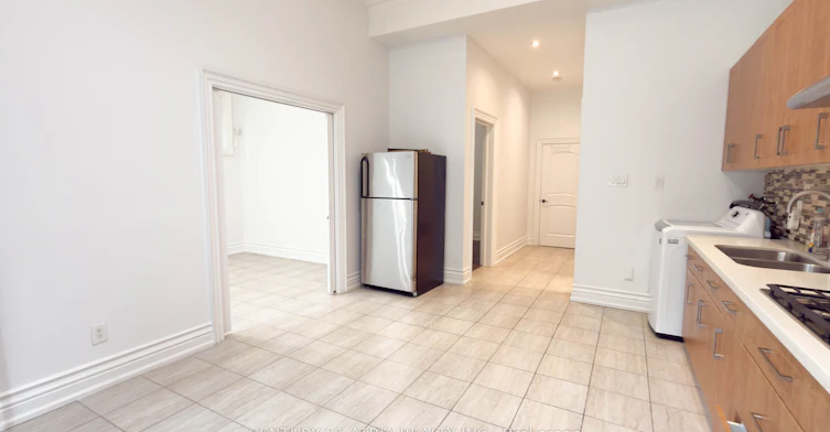 Bsmt-183 Ellerslie Avenue, Toronto, ON, M2N 1Y3 - 10