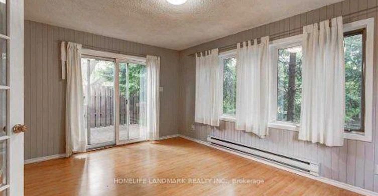 109 Poyntz Avenue N, Toronto, ON, M2N 1J3 - 10
