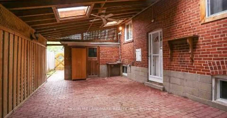 109 Poyntz Avenue N, Toronto, ON, M2N 1J3 - 14