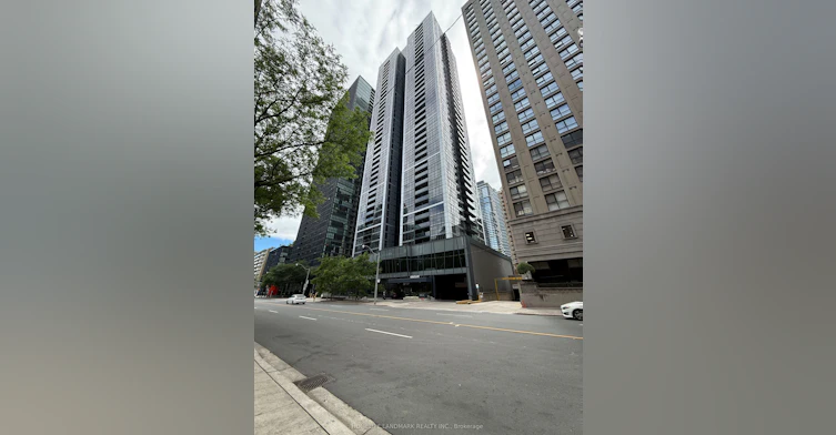 3408-28 Ted Rogers Way, Toronto, ON, M4Y 2W7