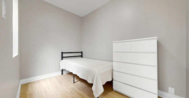 856B Millwood Road, Toronto, ON, M4G 1W6 - 12
