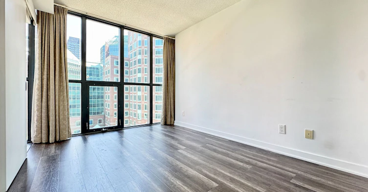 1008-110 Charles Street E, Toronto, ON, M4Y 1T5 - 7