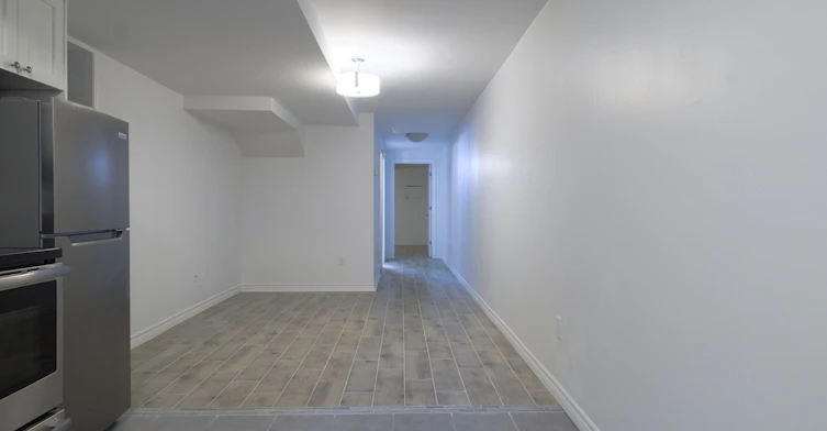Bsmt-665 Crawford Street, Toronto, ON, M6G 3K1 - 4