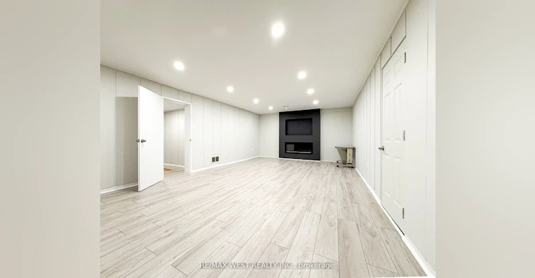 Bsmt-5 Arlstan Drive, Toronto, ON, M3H 4V7 - 3